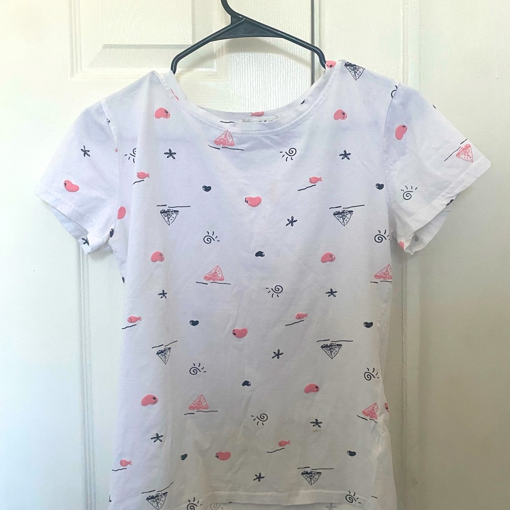 Black and pink design printed tee shirt